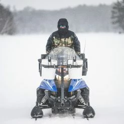 Simms Challenger Insulated Jacket 11 Simms Challenger Insulated Jacket -Karl’s Baits Shop lifestyle challengerinsulatedjacket simms modelfrontcenter 50 99 sim 10010w