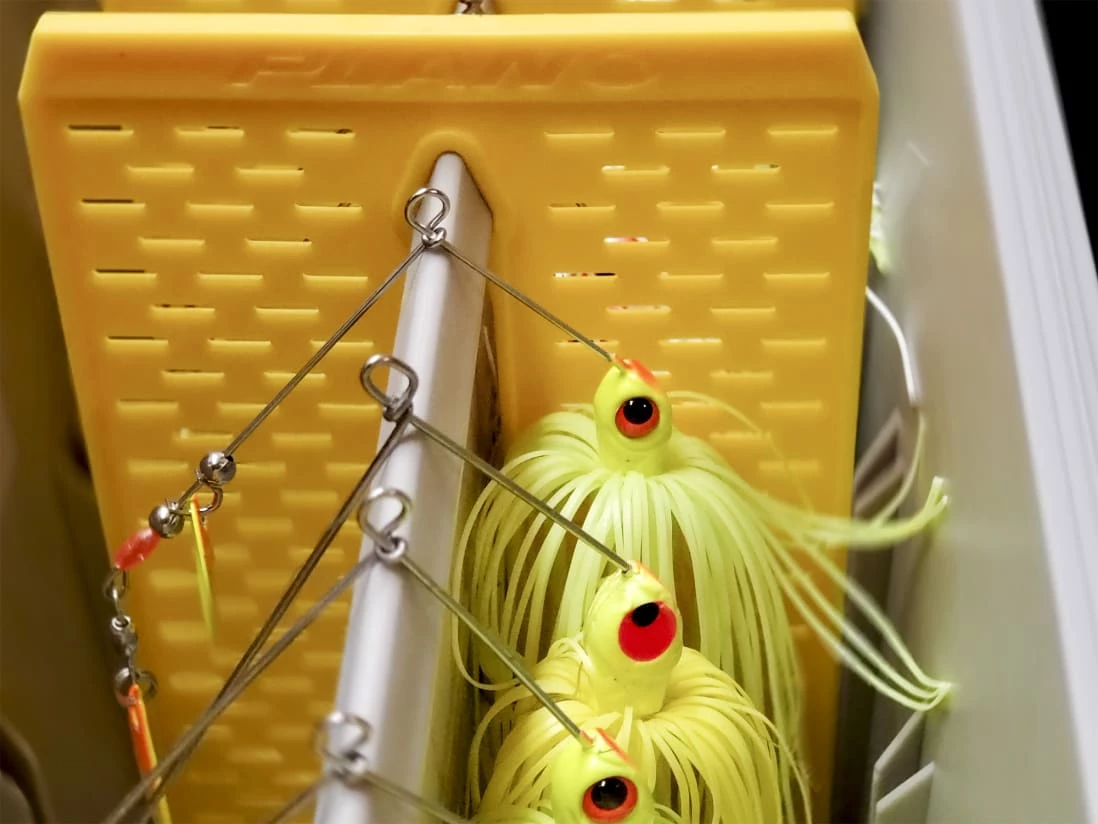 Plano EDGE Spinnerbait Box 5 Plano EDGE Spinnerbait Box - Image 3