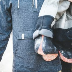 Simms Vermilion Full Zip Hoody 7 Simms Vermilion Full Zip Hoody -Karl’s Baits Shop lifestyle vermilionfullziphoody simms closeup 50 99 sim 10026n