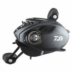 Daiwa Tatula Elite Casting Reel -Karl’s Baits Shop reel side 02
